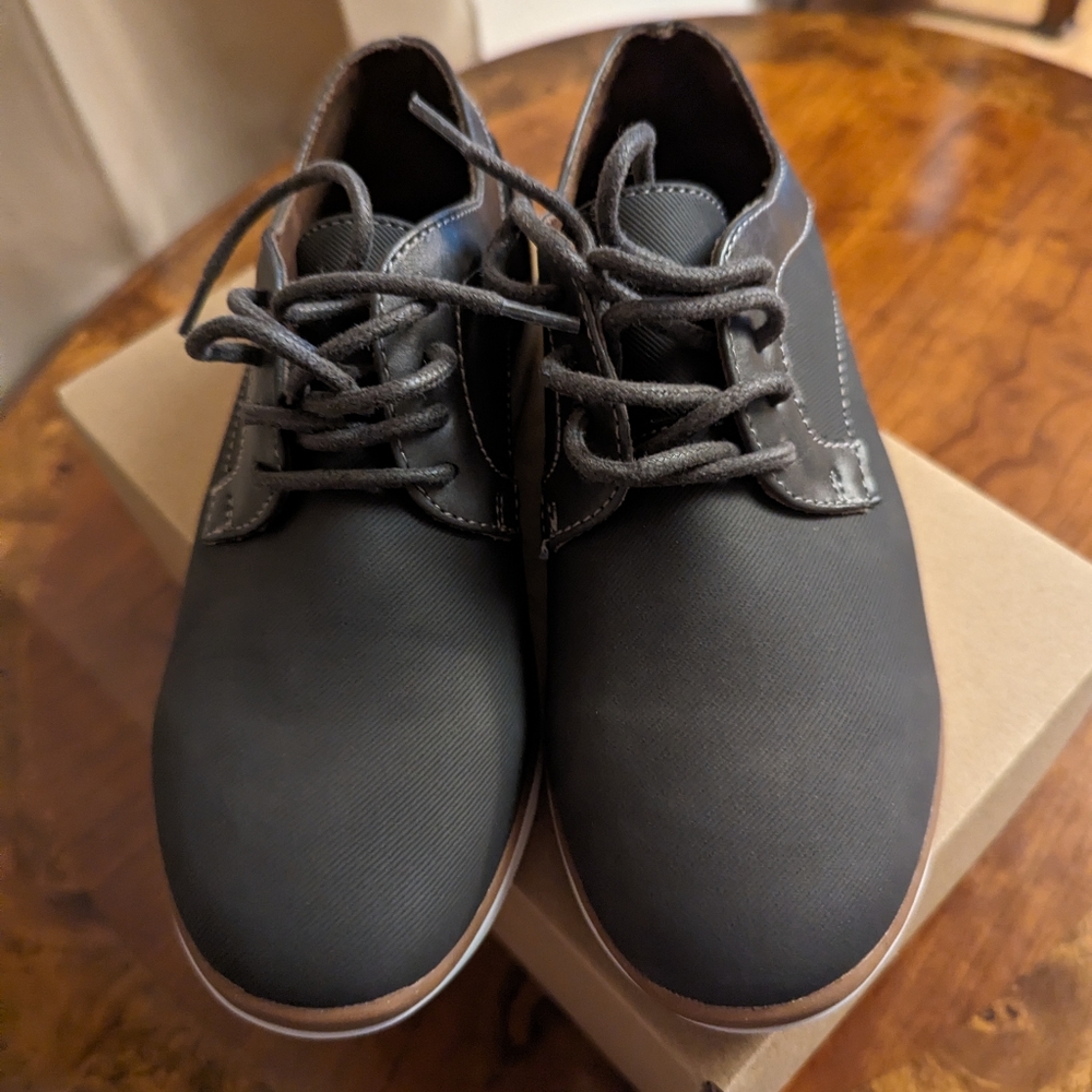 Steve Madden boy dress shoes